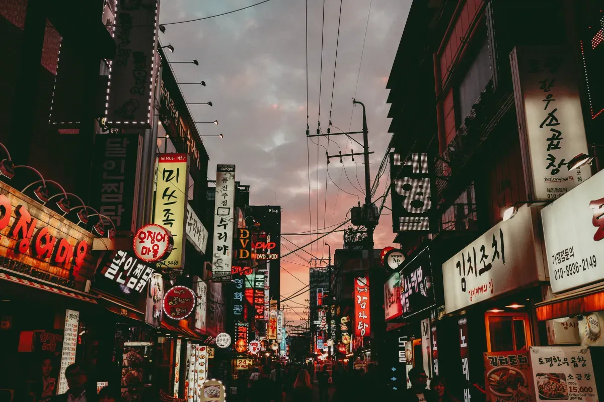 https://api-staging.holicay.com/uploads/large_3a5ff806-webp-5728f664-9fa4-4baa-8aad-71717b84ed02.webp