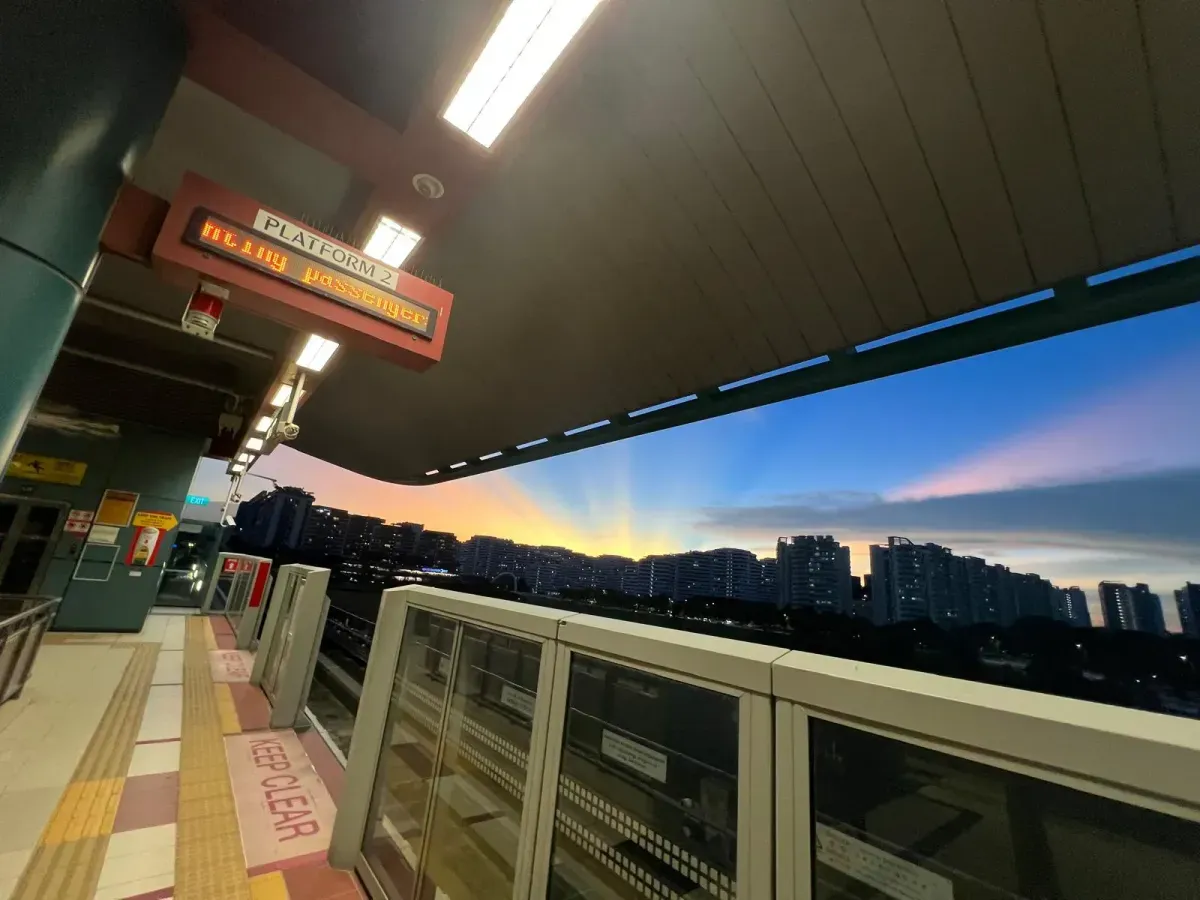 https://api-staging.holicay.com/uploads/large_WhatsApp_Image_2025-06-14_at_6_0bcb4d91f0.webp