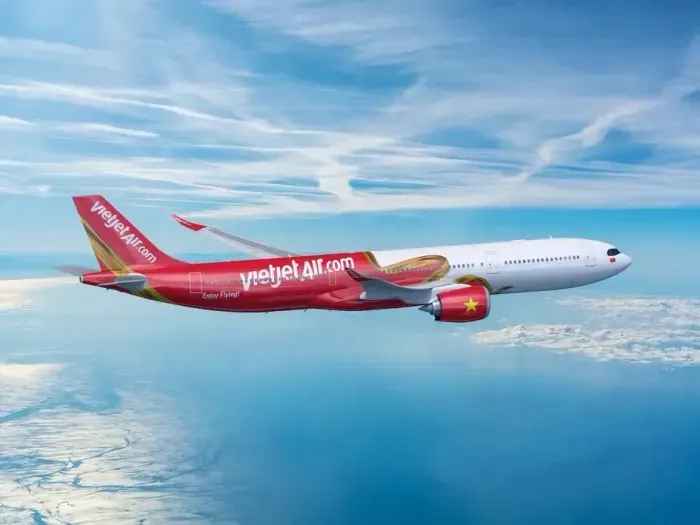 https://api-staging.holicay.com/uploads/medium_vietjetair_2693a473ab.webp